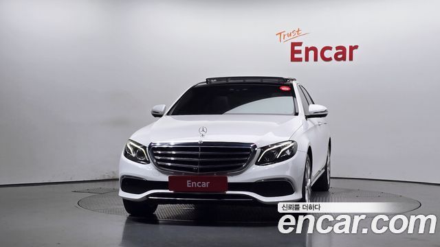 Mercedes-Benz E-Class (W213) E300 4MATIC Exclusive 2019 — фото 3