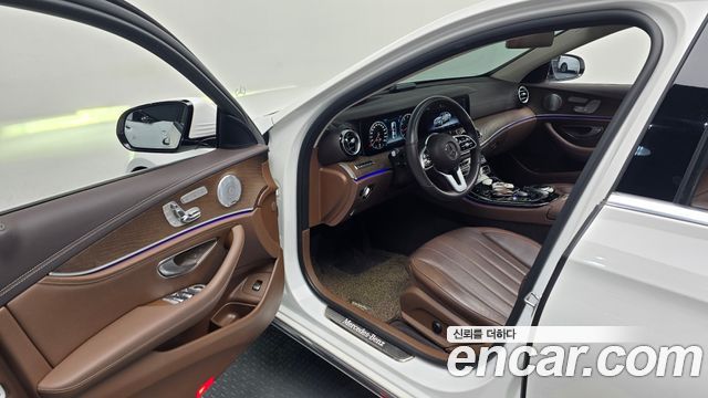 Mercedes-Benz E-Class (W213) E300 4MATIC Exclusive 2019 — фото 15