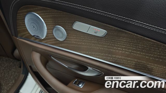 Mercedes-Benz E-Class (W213) E300 4MATIC Exclusive 2019 — фото 24