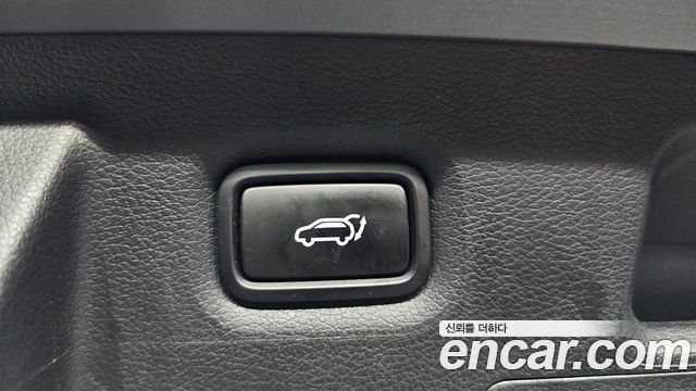 Hyundai Santa Fe HEV 1.6 2WD Prestige Choice 2023 — фото 20
