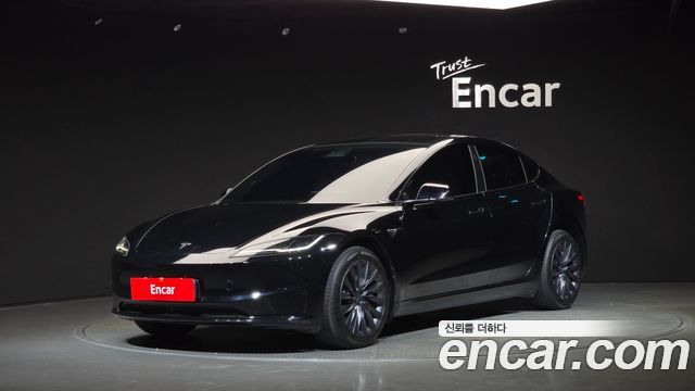 Tesla Model 3 RWD 2024 — фото 1