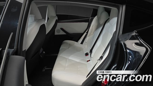 Tesla Model 3 RWD 2024 — фото 12