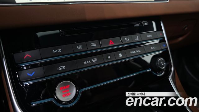 Jaguar XF (X260) 20d Portfolio 2020 — фото 18