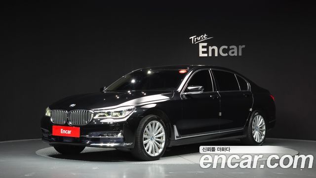 BMW 7 Series (G11) 740Li xDrive