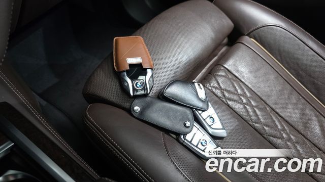 BMW 7 Series (G11) 740Li xDrive 2016 — фото 16