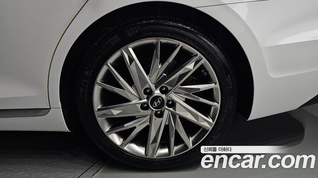 Hyundai Grandeur (IG) 2.5 Calligraphy 2020 — фото 27
