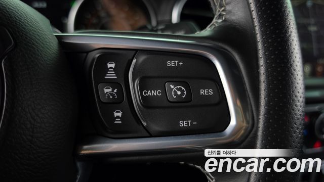 Jeep Wrangler (JL) 2.0 Overland Power Top 4Door 2023 — фото 16