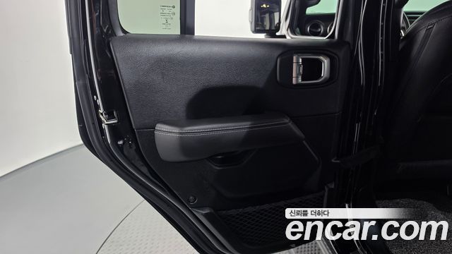 Jeep Wrangler (JL) 2.0 Overland Power Top 4Door 2023 — фото 25