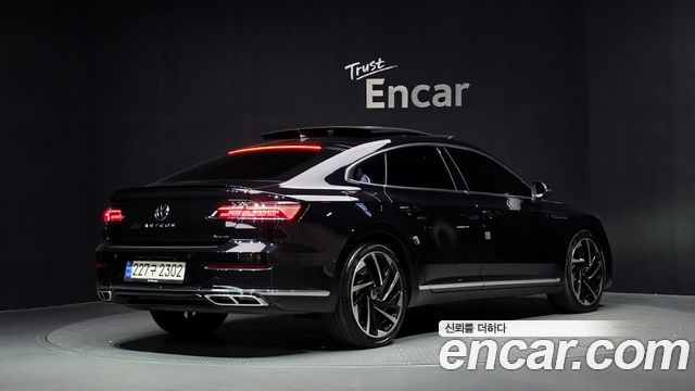 Volkswagen Arteon 2.0 TDI R-LIINE 4Motion 2023 — фото 2