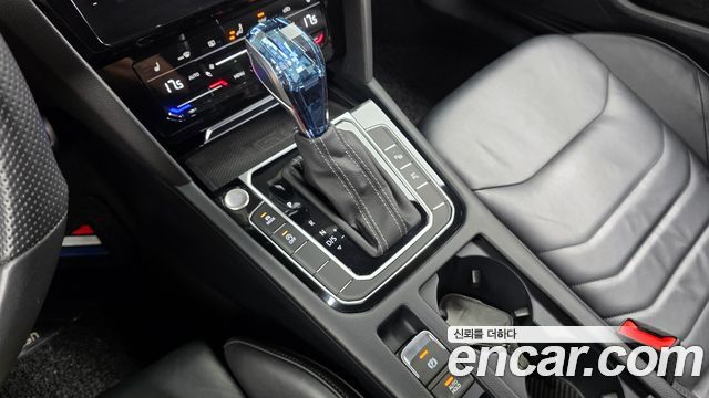 Volkswagen Arteon 2.0 TDI R-LIINE 4Motion 2023 — фото 9