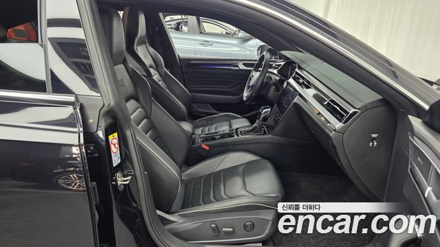 Volkswagen Arteon 2.0 TDI R-LIINE 4Motion 2023 — фото 15