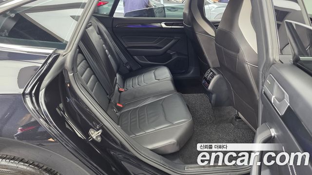 Volkswagen Arteon 2.0 TDI R-LIINE 4Motion 2023 — фото 16