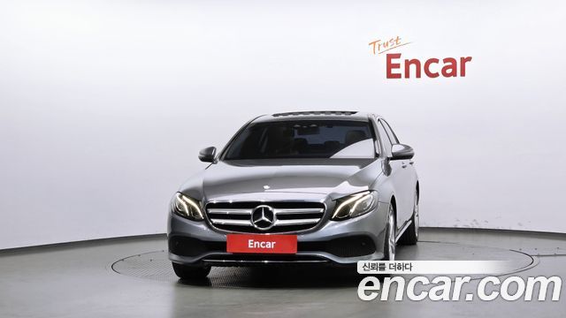 Mercedes-Benz E-Class (W213) E200 Avantgarde 2017 — фото 3