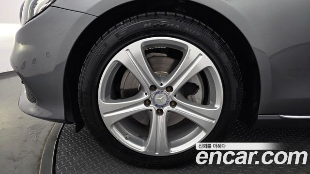Mercedes-Benz E-Class (W213) E200 Avantgarde 2017 — фото 5