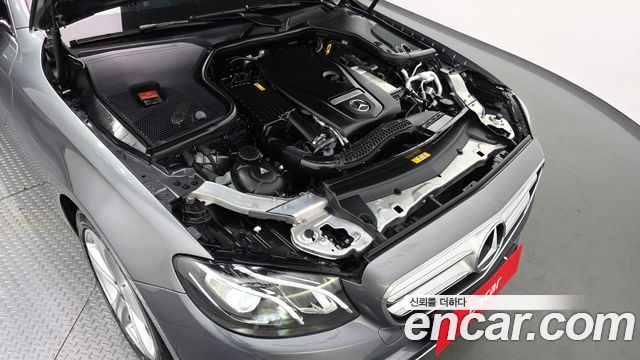 Mercedes-Benz E-Class (W213) E200 Avantgarde 2017 — фото 6