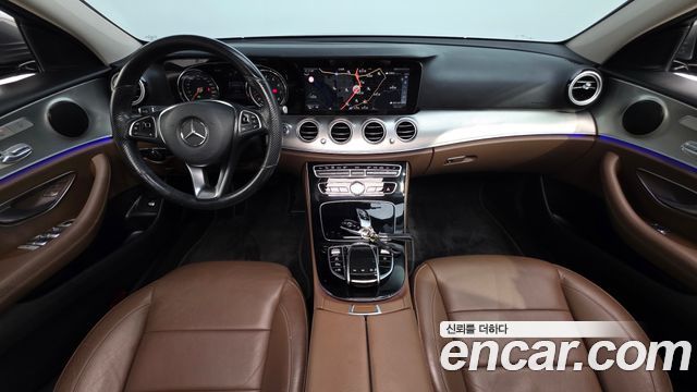 Mercedes-Benz E-Class (W213) E200 Avantgarde 2017 — фото 7