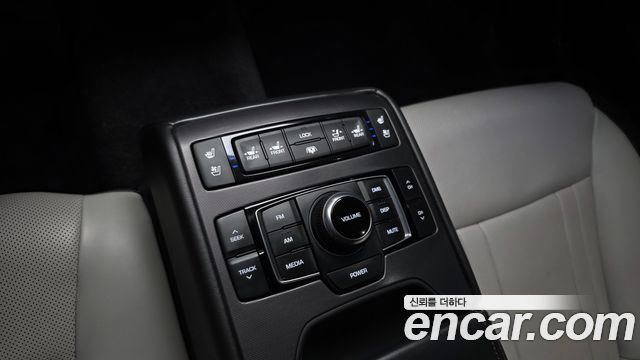 Genesis G80 3.3 T-GDI AWD Sport 2019 — фото 28