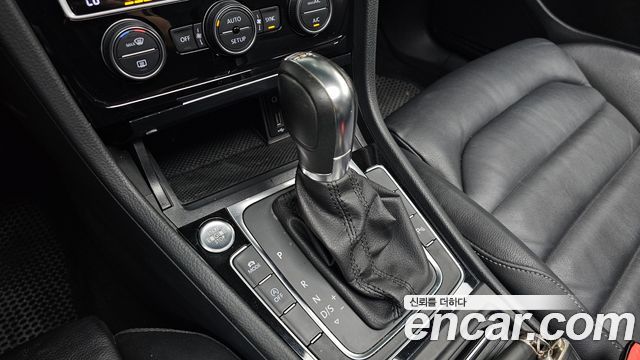 Volkswagen Golf (VII) 1.4 TSI Premium 2014 — фото 9
