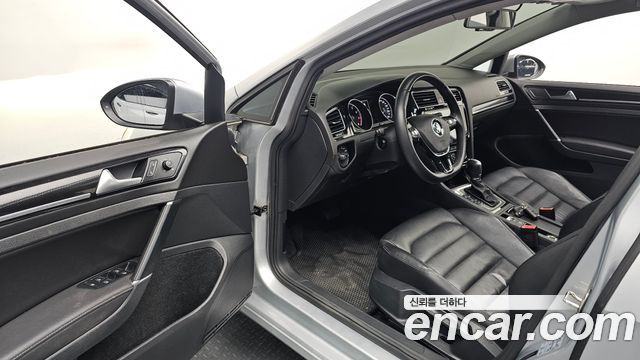 Volkswagen Golf (VII) 1.4 TSI Premium 2014 — фото 10