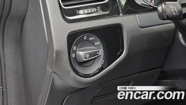 Volkswagen Golf (VII) 1.4 TSI Premium 2014 — фото 17