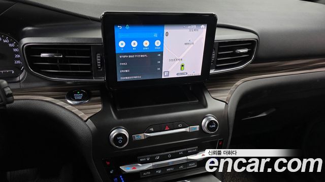 Ford Explorer (VI) 2.3 LimIted 4WD 2020 — фото 14