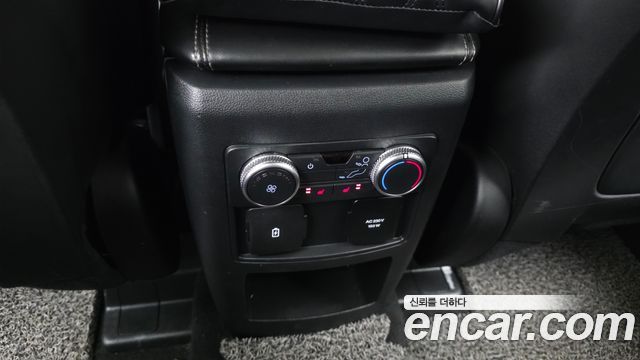 Ford Explorer (VI) 2.3 LimIted 4WD 2020 — фото 19
