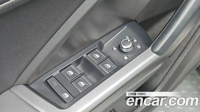 Audi Q3 (F3) 35 TDI Premium Sportback 2020 — фото 20