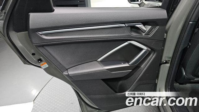 Audi Q3 (F3) 35 TDI Premium Sportback 2020 — фото 25