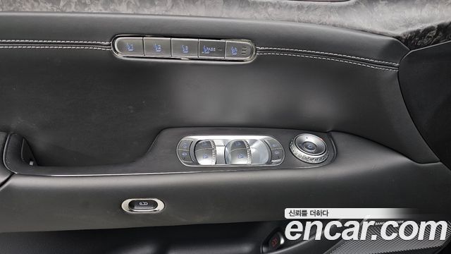 Genesis G90 (RS4) Gasoline 3.5 Turbo AWD 2023 — фото 30