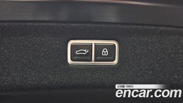 Genesis G90 (RS4) Gasoline 3.5 Turbo AWD 2023 — фото 37