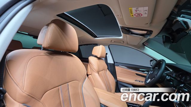 BMW 5 Series (G30) 520i Luxury 2023 — фото 20