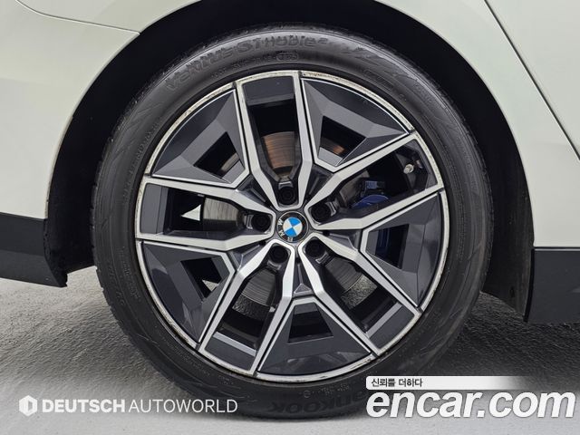 BMW 5 Series (G60) 523d M Sport 2024 — фото 5