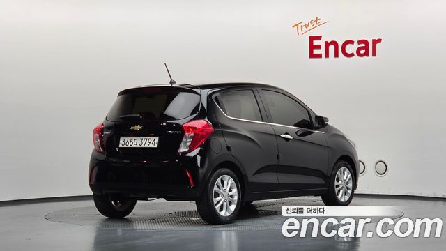 Chevrolet Spark Premier 2022 — фото 2