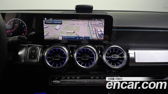 Mercedes-Benz GLB-Class (X247) AMG GLB35 4MATIC 2025 — фото 14