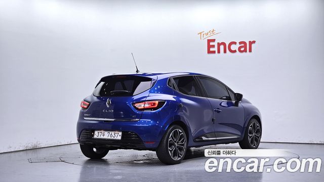 Renault Korea Clio Intens 2018 — фото 2