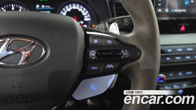 Hyundai Veloster (JS) 2.0 N 2021 — фото 16