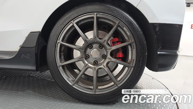 Hyundai Veloster (JS) 2.0 N 2021 — фото 21