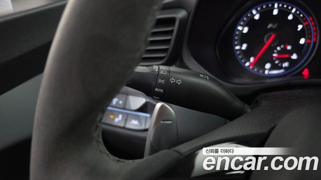 Hyundai Veloster (JS) 2.0 N 2021 — фото 33
