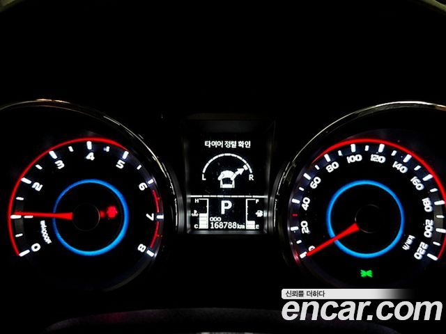 KG Mobility (SsangYong) Tivoli LX 2WD DLX 2015 — фото 17
