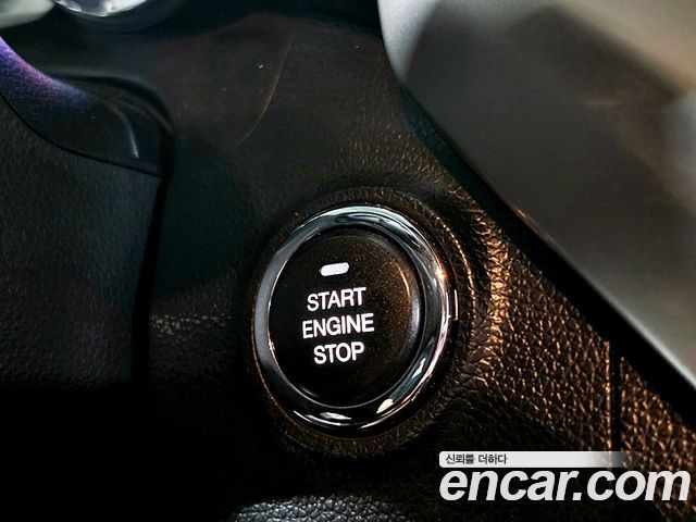 KG Mobility (SsangYong) Tivoli LX 2WD DLX 2015 — фото 21