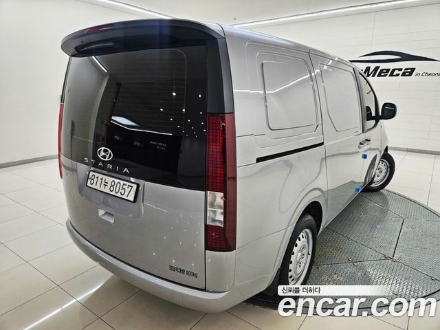 Hyundai Staria Cargo 3-Seater Smart 2023 — фото 4