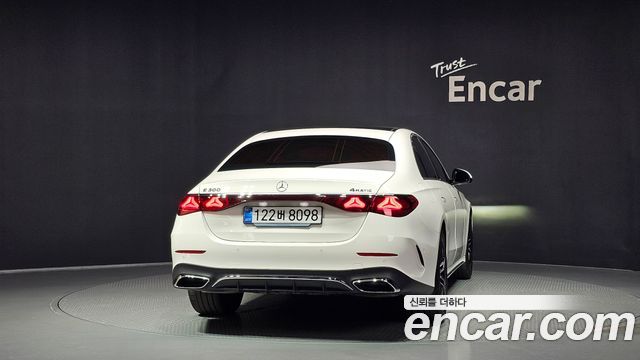 Mercedes-Benz E-Class (W214) E300 4MATIC AMG Line 2026 — фото 4