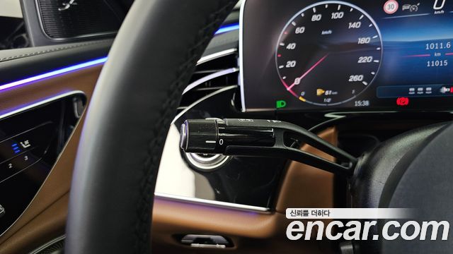 Mercedes-Benz E-Class (W214) E300 4MATIC AMG Line 2026 — фото 30