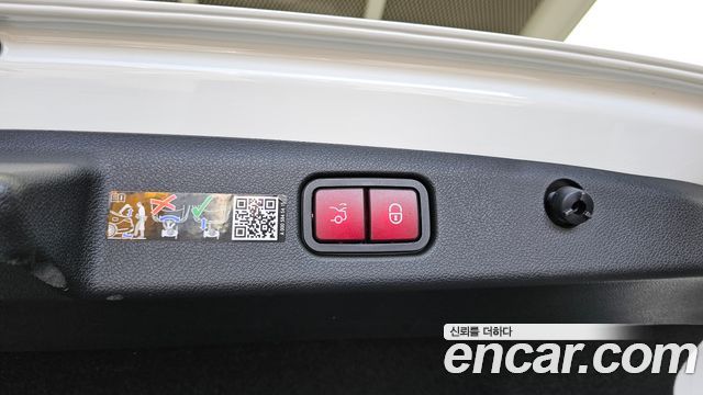 Mercedes-Benz E-Class (W214) E300 4MATIC AMG Line 2026 — фото 31