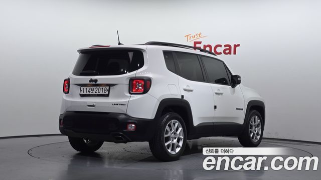Jeep Renegade 2.4 Limited 2019 — фото 2