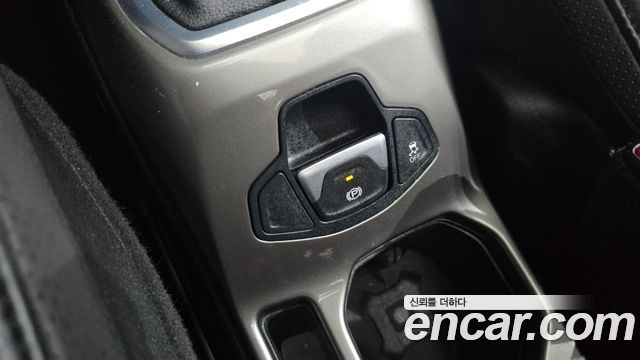 Jeep Renegade 2.4 Limited 2019 — фото 14