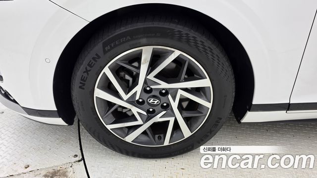 Hyundai Grandeur (GN7) 3.5 Gasoline 2WD Exclusive 2023 — фото 5