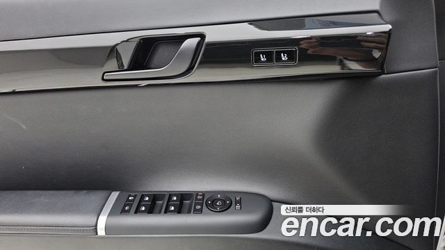 Hyundai Grandeur (GN7) 3.5 Gasoline 2WD Exclusive 2023 — фото 20