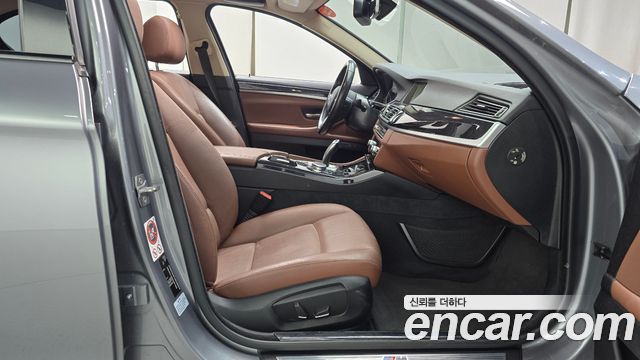 BMW 5 Series (F10) 520d xDrive M Aero Dynamic 2016 — фото 11
