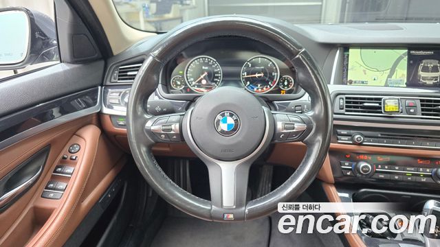 BMW 5 Series (F10) 520d xDrive M Aero Dynamic 2016 — фото 13